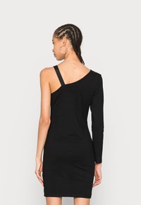 Ellesse SEV DRESS - Vestido de malha - black