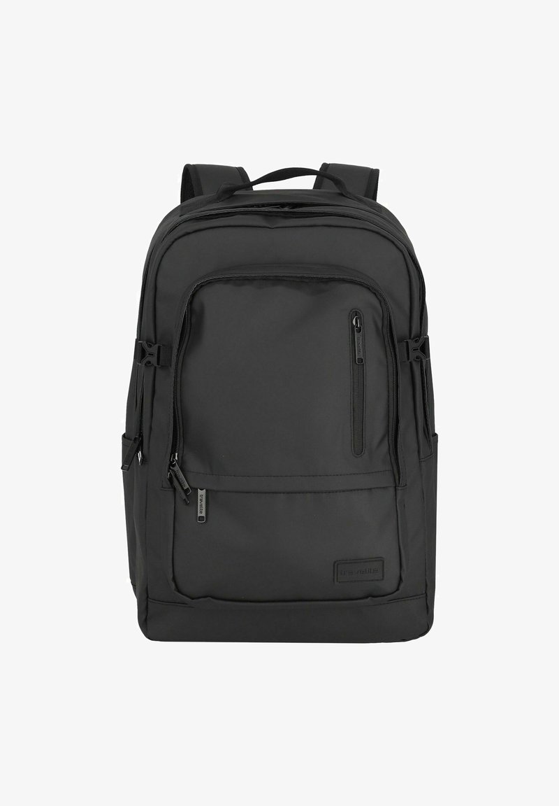 Sac à dos en nylon noir avec des bretelles rembourrées, plusieurs compartiments zippés et une base plate pour la stabilité. Fini texturé avec des accents minimaux.