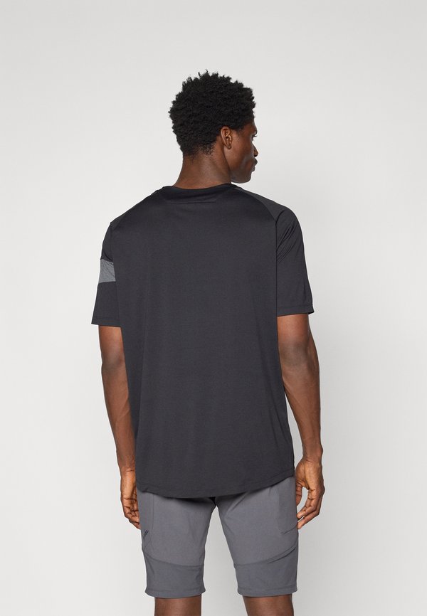 MENS TRAIL TECHNICAL - Print T-shirt3