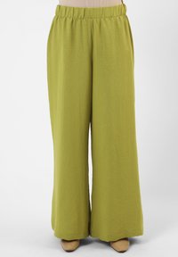 Trousers - green