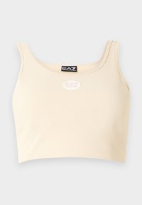 Μπεζ ριμπ κοντό τοπ με φαρδιές τιράντες και λογότυπα EA7 Emporio Armani στο στήθος και στο εσωτερικό της λαιμόκοψης.