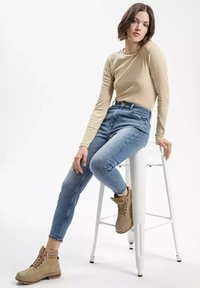 Cross Jeans - Jeansy Slim Fit