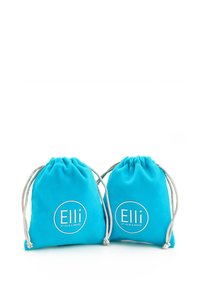Două saci cu șnur dintr-un material turquoise strălucitor au un logo circular alb cu textul "Elli by Julie & Grace." Textura netedă, design ușor.
