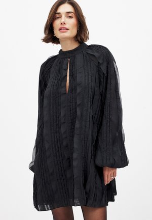 NA-KD Freizeitkleid - black