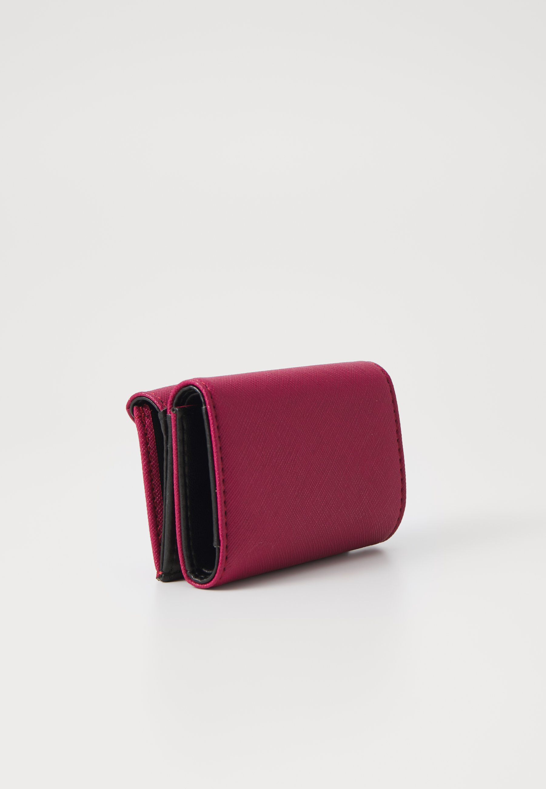 関税込/送料無 VIVIENNE WESTWOOD Red Envelope Billfold Wallet Red Envelope Billfold Wallet by Vivienne Westwood on Sale