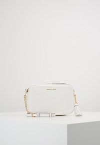 MICHAEL Michael Kors JET CAMERA - Umhängetasche - optic white