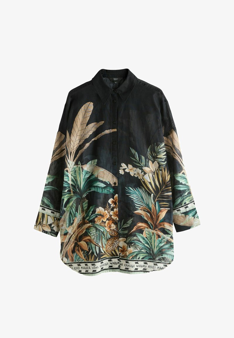 Černá košile na knoflíky s tropickými květinovými a listovými vzory v zelené, hnědé a béžové barvě, se stojáčkovým límcem a dlouhými rukávy.