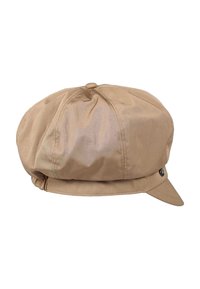 Beige katoenen pet met een gestructureerde bovenkant, een lichte piek en geplooide zijkanten. Heeft een knop bovenop en stiksel langs de naden.
