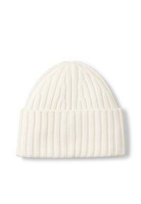 Biała dzianinowa czapka z prążkowanym wzorem i wzorami warkoczy. Posiada podwinięty mankiet i teksturowane wykończenie, wykonana z miękkiej przędzy.
