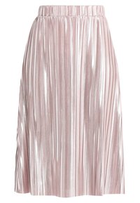 Metallic-rosa plissierter Rock mit elastischem Bund, versehen mit vertikalen Streifen und einer glatten, reflektierenden Textur.