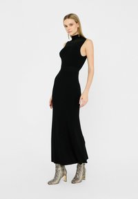 LIU JO BETTER - Maxikjoler - black
