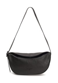 Borsa a spalla nera in pelle con forma curvata, parte superiore piatta e una sola tracolla. Superficie testurizzata e discreto dettaglio del logo sul fronte.
