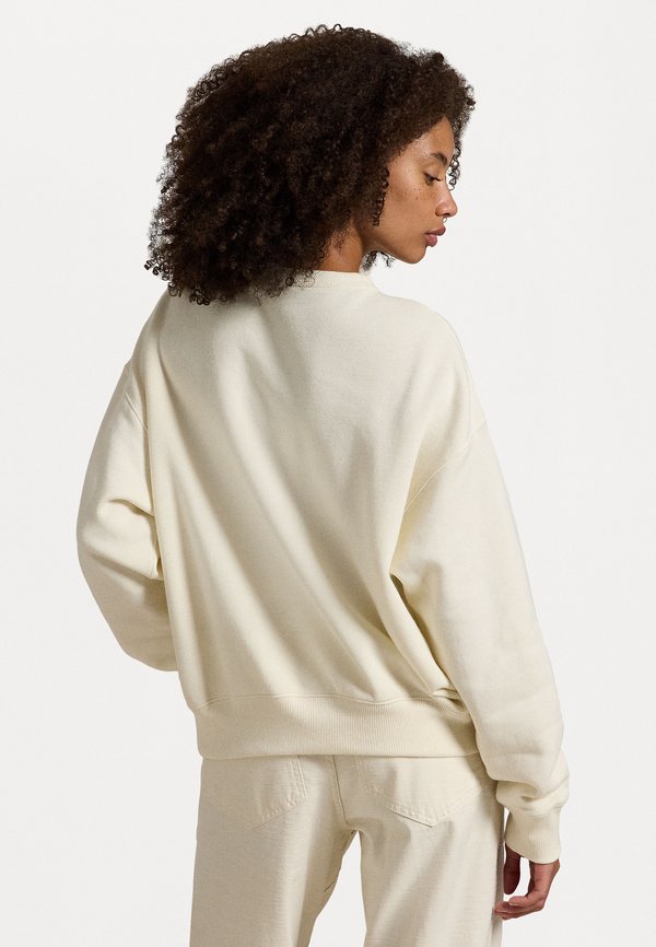 FLEECE CREWNECK PULLOVER - Sweatshirt - clubhouse cream2