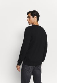 s.Oliver Pulover - black