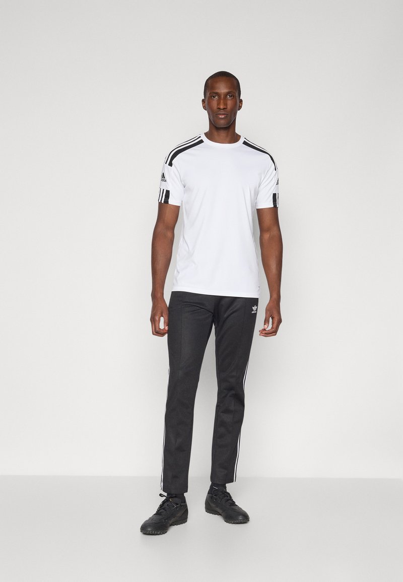 adidas Originals CLASSIC TP - Teplákové kalhoty - black/white