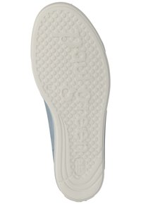 Světle modrá podrážka s texturovanou bílou gumou, zdobená kruhovými vzory pro lepší přilnavost a raženým logem, zakřivený tvar pro podporu klenby.