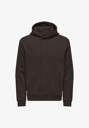 Hoodie marron foncé en tissu doux, comprenant une poche avant, une capuche à cordon de serrage ajustable, ainsi que des poignets et un ourlet côtelés.