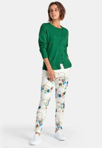 PETER HAHN TWINSET MIT 1/2-ARM-PULLOVER - Cardigan - moosgruen