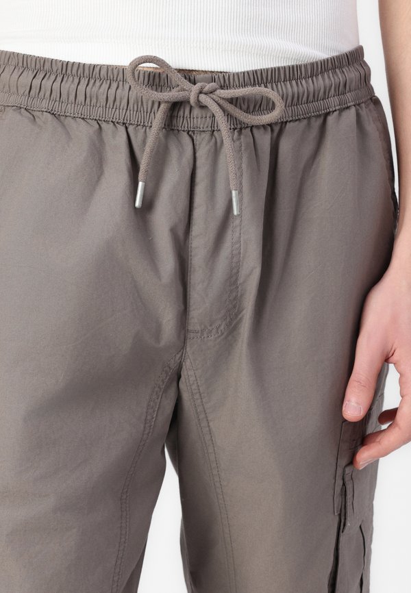 TURNER - Cargo trousers - taupe3