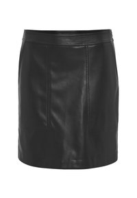 Mini-jupe en simili cuir noir avec des coutures sur le panneau avant et une ceinture, texture lisse, silhouette droite.