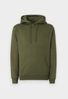 FLAG HOODIE - Sportinis megztinis - dark greenery