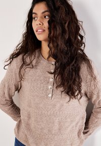 Apricot - Sweter