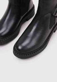 Sandra Fontán PAIH - Botines con plataforma - black