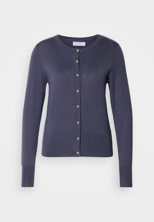 Cardigan côtelé bleu marine avec des manches longues, un col rond, des boutons dorés sur le devant et deux poches au niveau de l'ourlet.