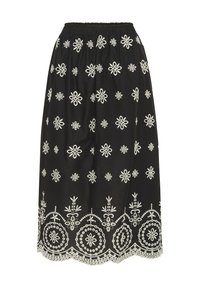 Zwarte rok met witte bloem borduursels, met een verzamelde elastische taille en een gegolfde zoom met gedetailleerde patronen en accenten.