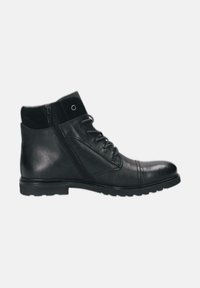 Botas de cuero negro hasta el tobillo con una textura suave, que cuentan con un diseño de cordones, cremallera lateral y suela de goma. Puntera redonda clásica y costuras sutiles.