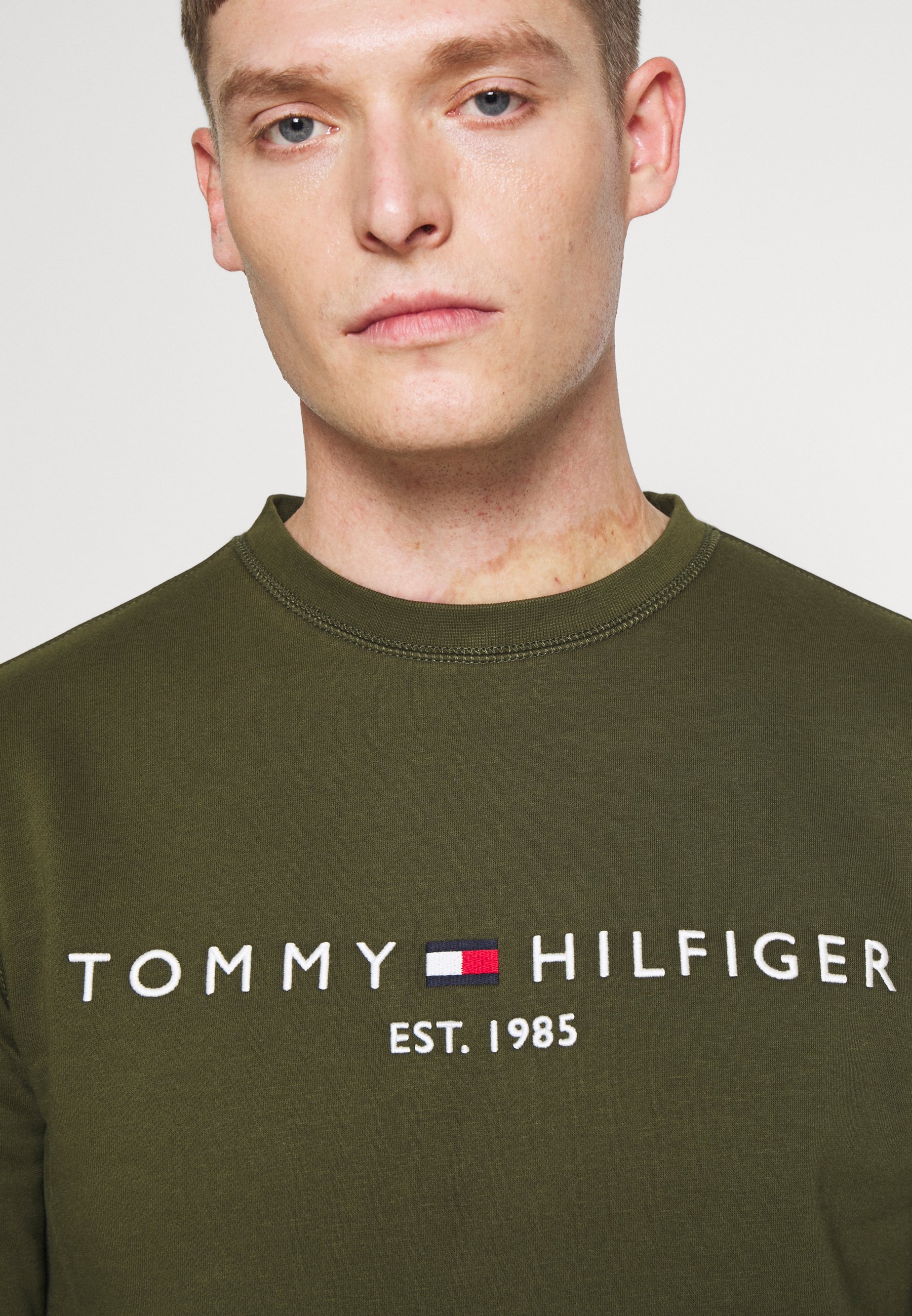 Tommy Hilfiger Sudadera - olivewood/verde oliva - Zalando.es