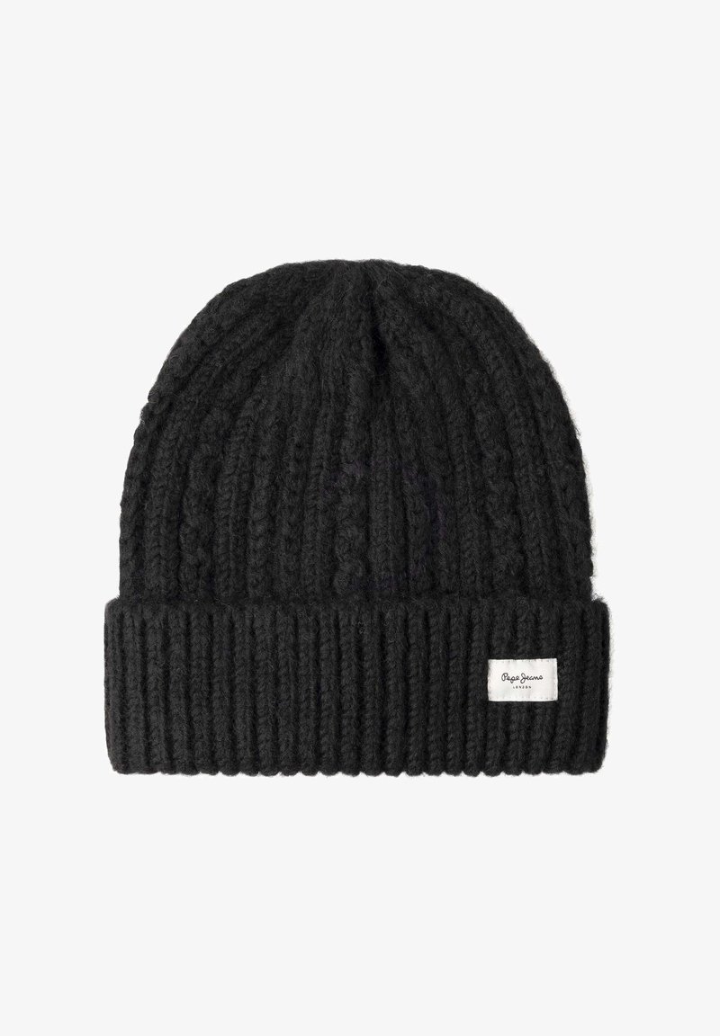 Gorro de malha preto com textura canelada, apresentando um punho dobrado. Inclui uma pequena etiqueta de marca branca. Material suave e quente.