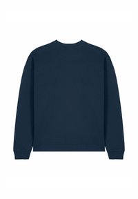 Sweat-shirt bleu marine à manches longues avec poignets et ourlet côtelés, présenté de dos sur un fond blanc.