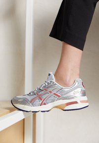 ASICS SportStyle GEL-1090 - Sapatilhas - glacier grey/pure silver