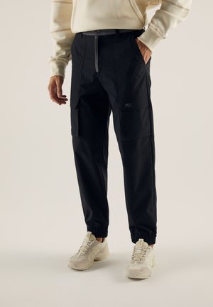 Pier One Παντελόνι cargo - black