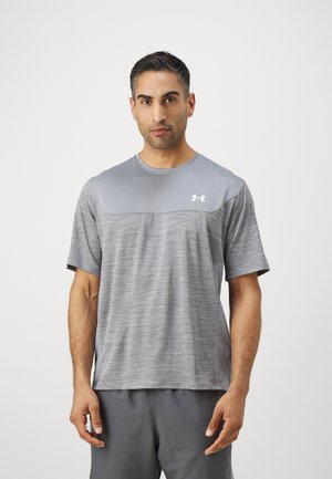 UTILITY - T-shirt de sport - steel/white