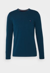 Não selecionado, dark lakeside