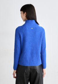 BOSS FALODAN - Pulover - bright blue