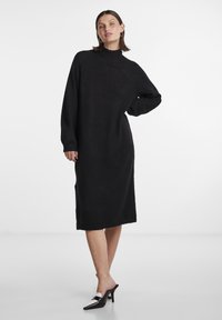YAS YASBALIS FUNNEL DRESS - Robe pull - black