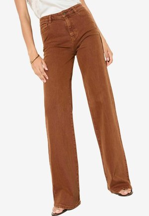 REGULAR FIT - WIDE FRONT SEAM - Džinsi ar paplatinātiem galiem - tobacco brown
