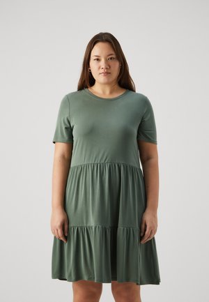 Vero Moda Curve VMFILLI CALIA SHORT DRESS  - Vestido ligero - laurel wreath