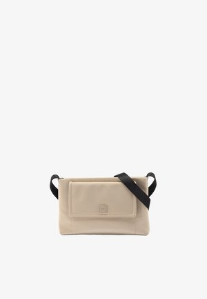 Sac bandoulière rectangulaire beige avec poche à rabat avant et sangle d'épaule noire réglable sur fond blanc.
