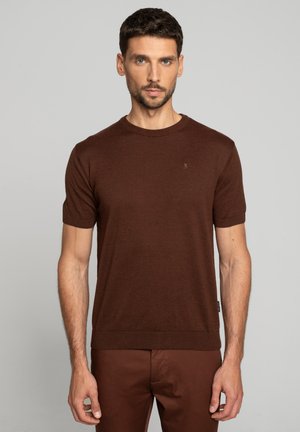- T-shirt basic