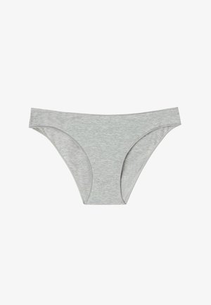 Bañador de bikini de algodón gris con una textura suave, diseño de corte bajo y cobertura trasera moderada. Sin patrones ni adornos adicionales.