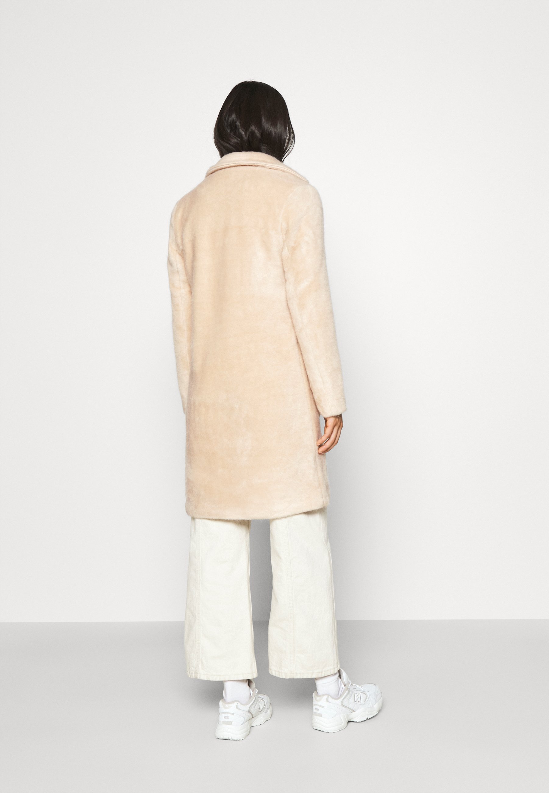 ONLCLAIRE COAT Wollmantelklassischer Mantel warm taupe ONLCLAIRE COAT Wollmantelklassischer Mantel warm taupe