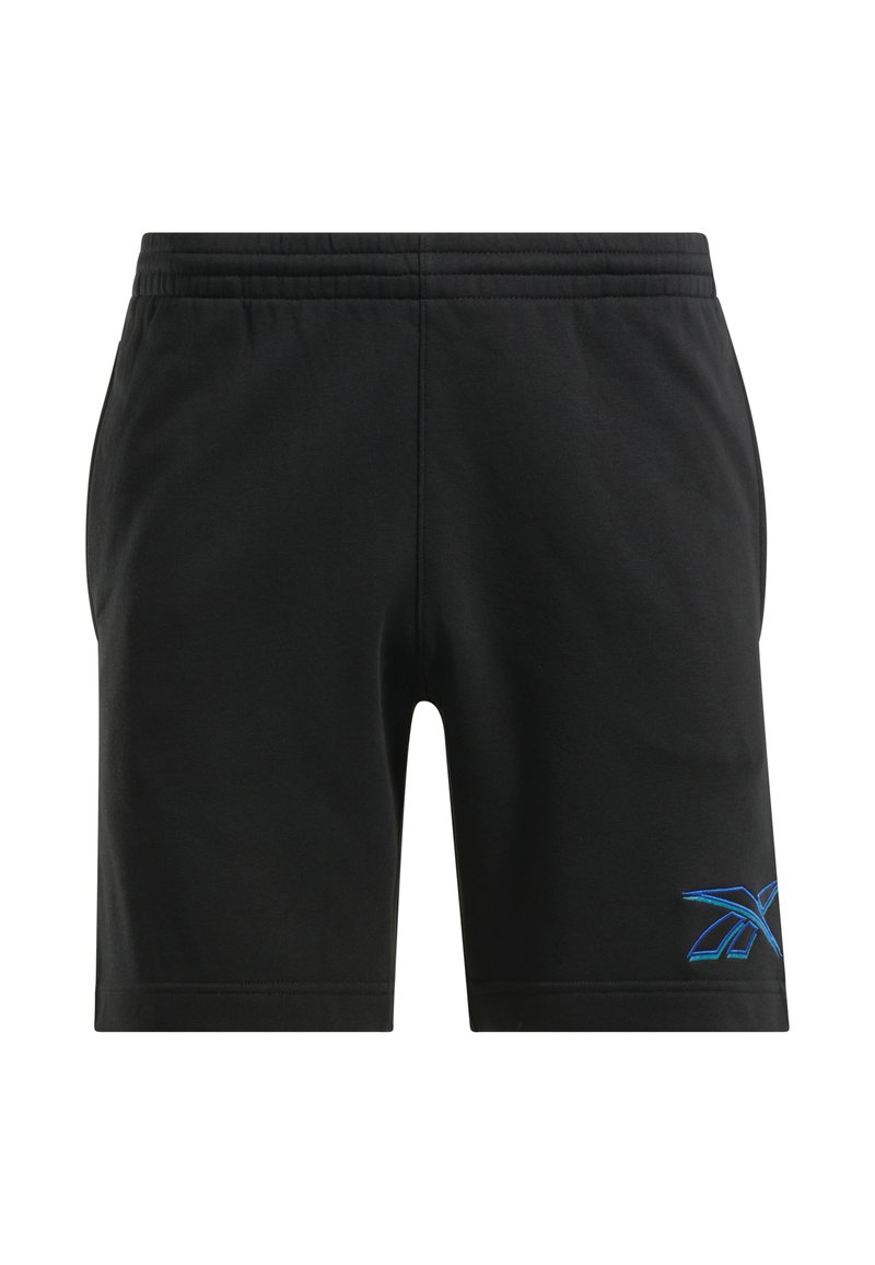 Shorts atléticos negros hechos de un tejido suave, con una cinturilla elástica y un acento de logo azul en la parte inferior izquierda.