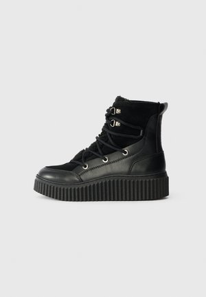 Platform ankle boots - black