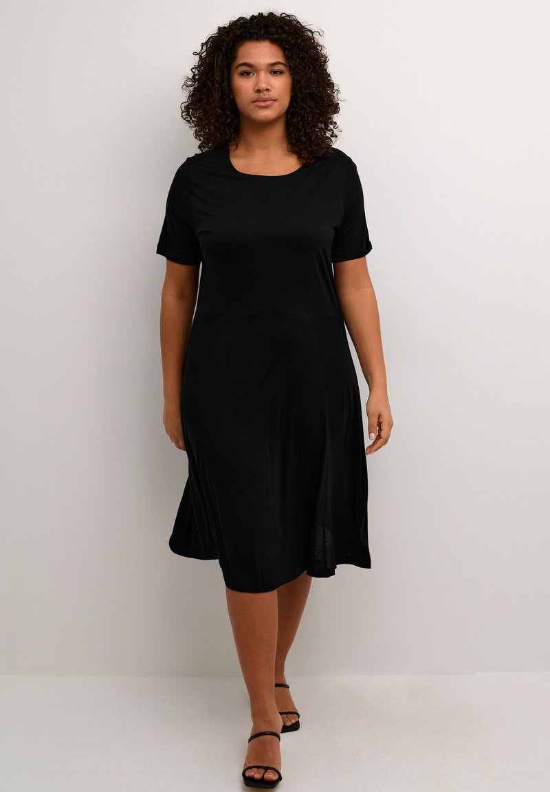 Kaffe Curve Millie Kaftan Dress in Red