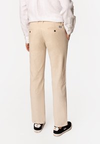 Lee Cooper GALATA beżowy