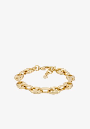 Bracciale in metallo color oro con maglie a forma di ovali e rettangoli intrecciati. Chiusura a moschettone con una piccola targhetta. Finitura liscia e lucida.